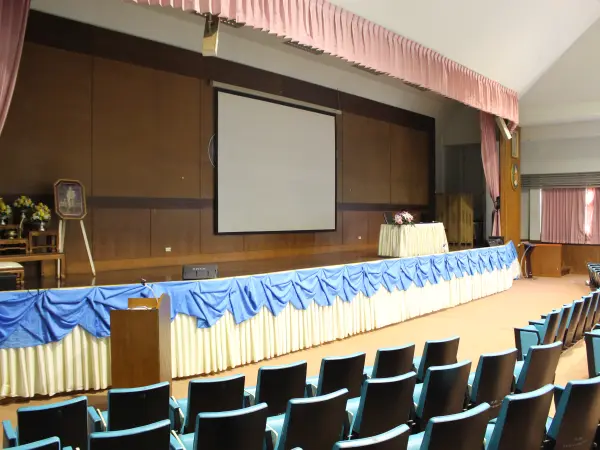 ห้องประชุมชั้น 2 เรียนรวม 4 ชั้น
